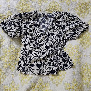 Old Navy Women’s Waist-Defined Puff-Sleeve Tie-Wrap Blouse Cream Floral XL